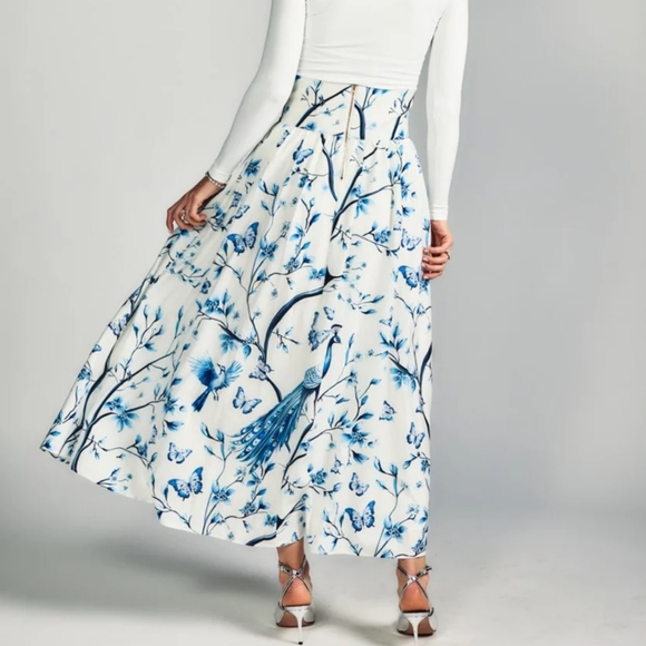 Aruba Peacock Skirt - Picture 2 of 3